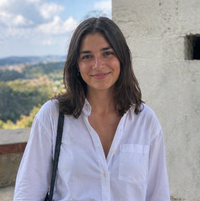 Sara L.
